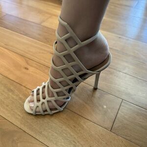 [SOLD] Steve Madden Elegant Beige Strappy Heels